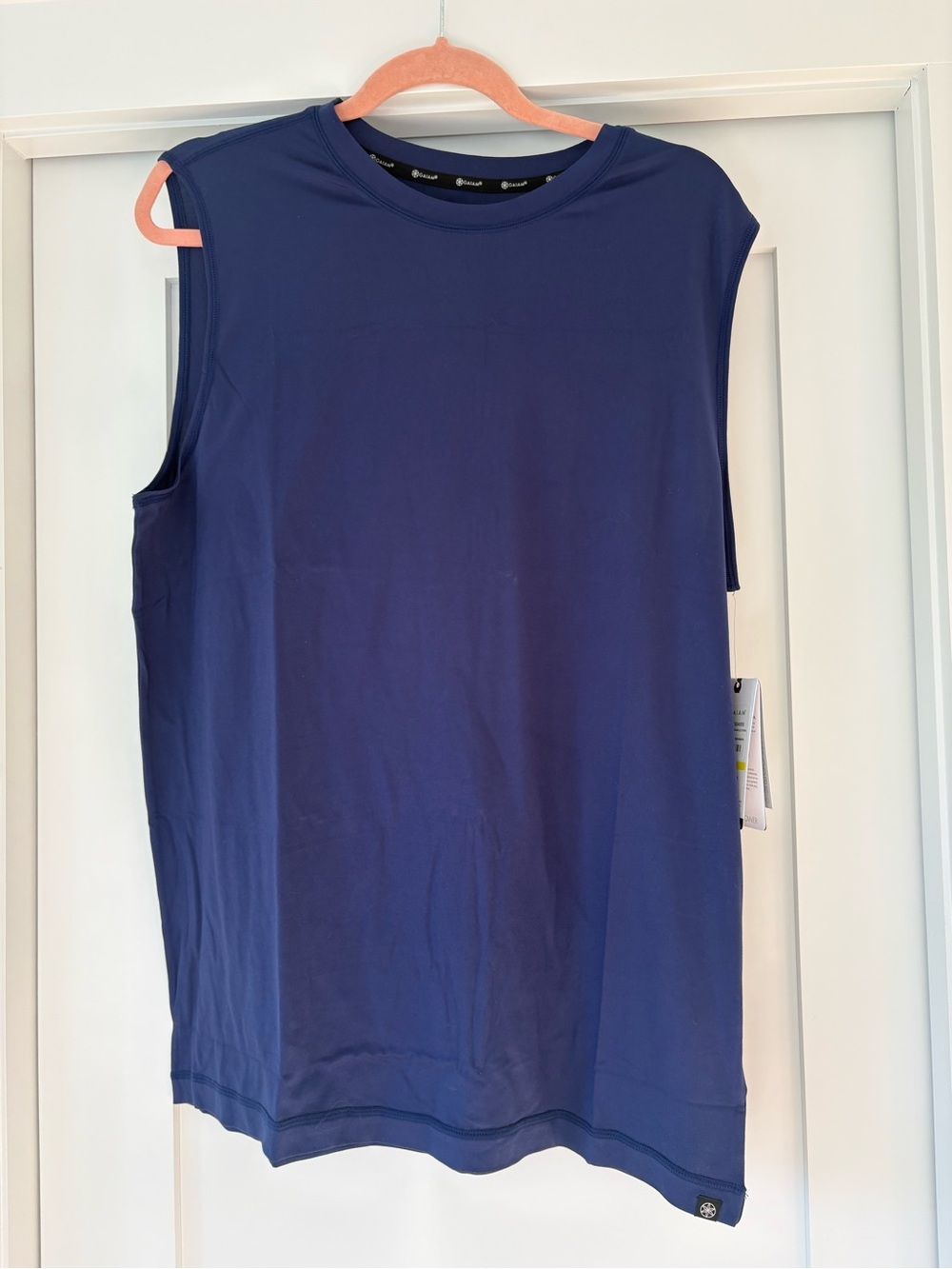 Gaiam Men's Navy Blue Sleeveless Tank